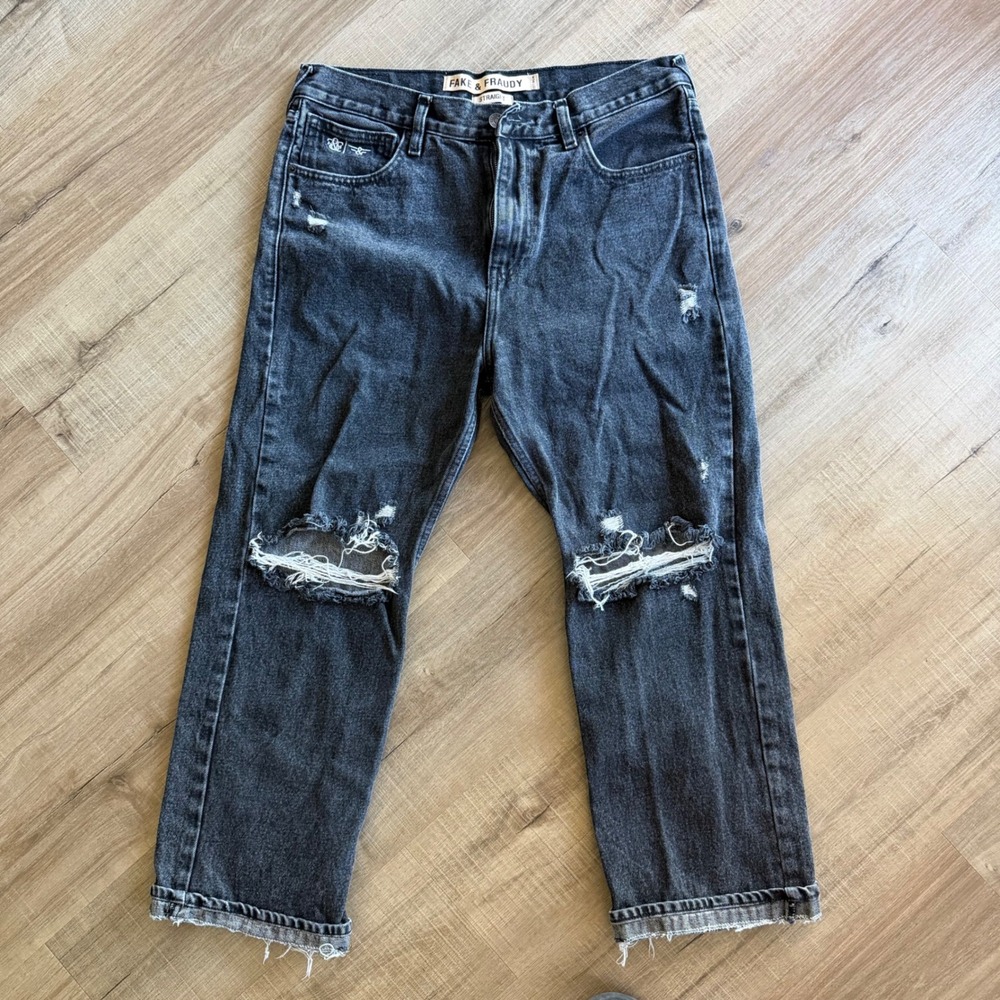 Fake & Fraudy Distressed Straight Leg Jean Washed BLK W34 L33 Raw Hem Distressed